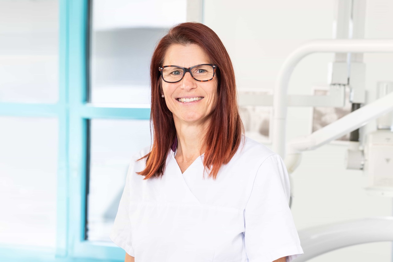Dentalassistentin Janine Guyer