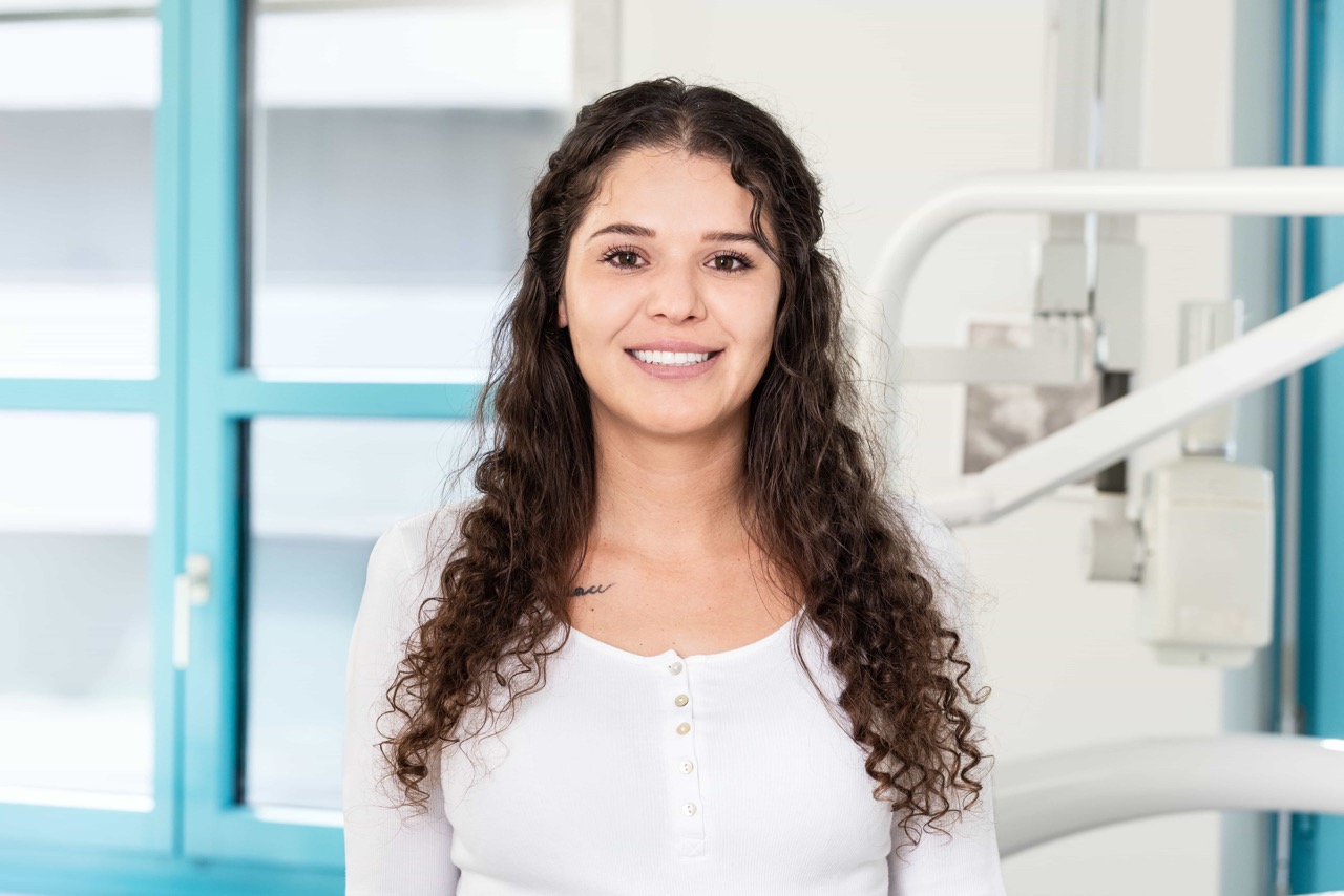 Dentalassistentin Samira De Conti
